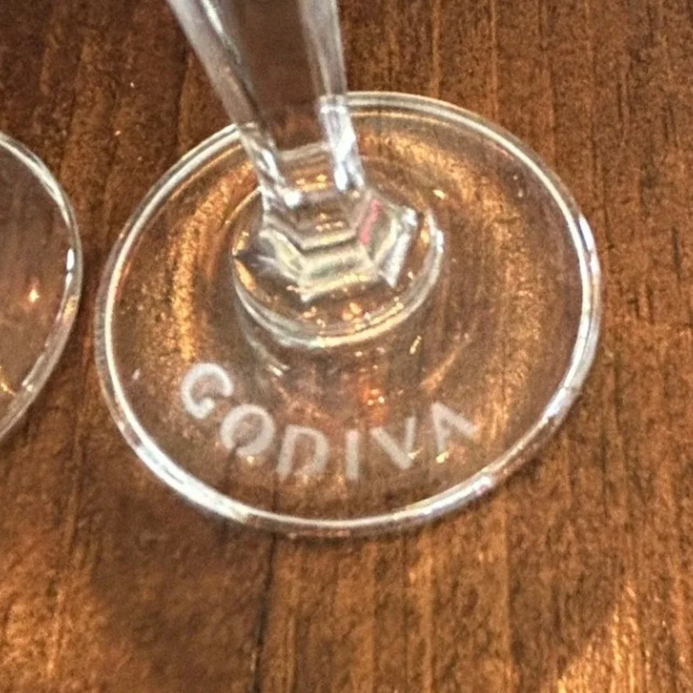 Godiva Cordial Glasses Set of 2 Clear Etched Swirl Stemmed Dessert Wine Stemware